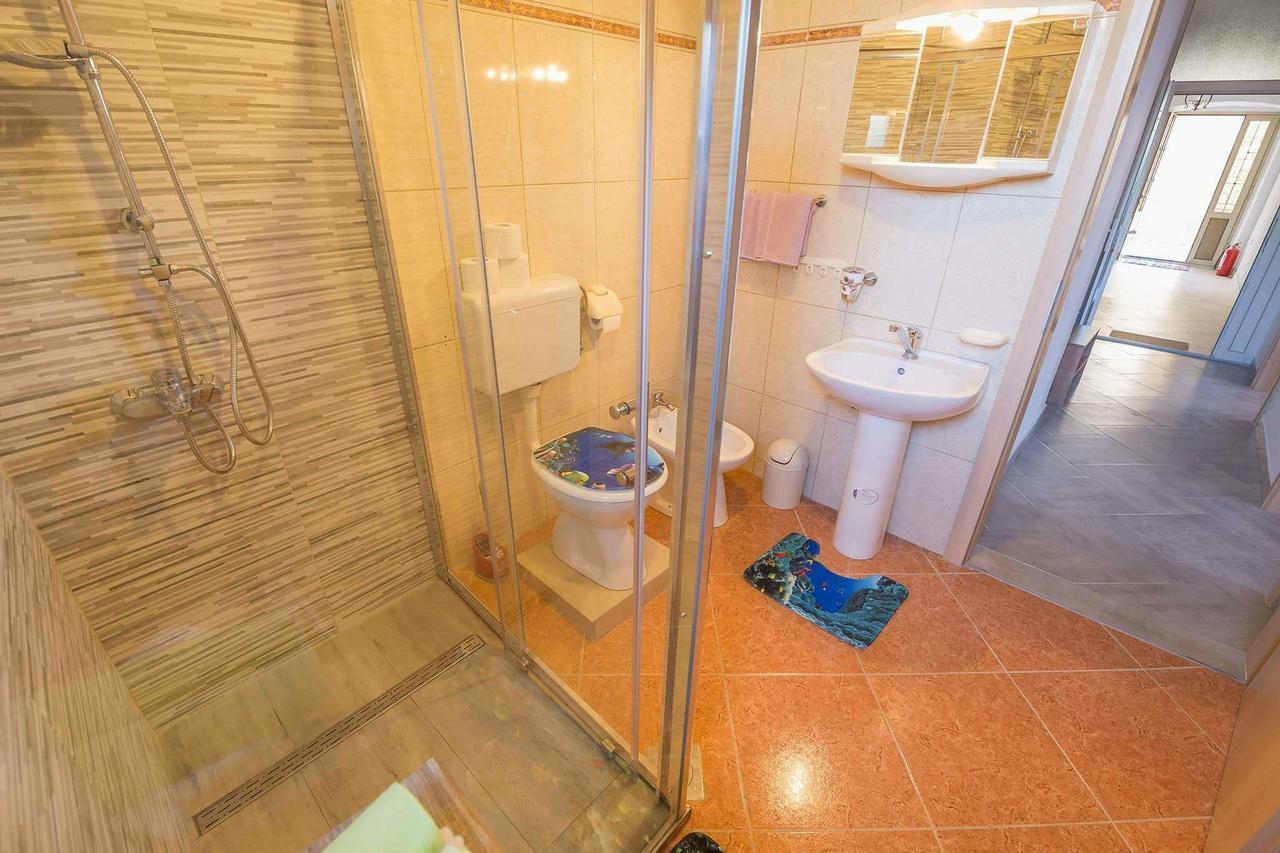 Apartmani Pod Nehajem Senj  Exterior foto